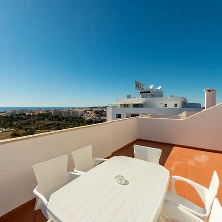 Janelas Do Mar Turisticos アパートホテル 3*