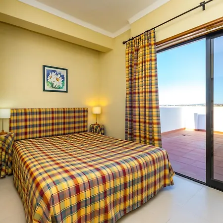 Apartmanhotel Janelas Do Mar Turisticos Albufeira