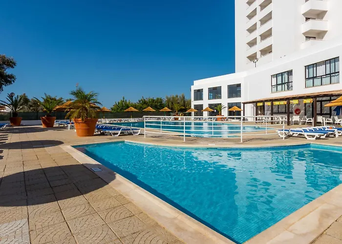 Janelas Do Mar Turisticos Apartmanhotel